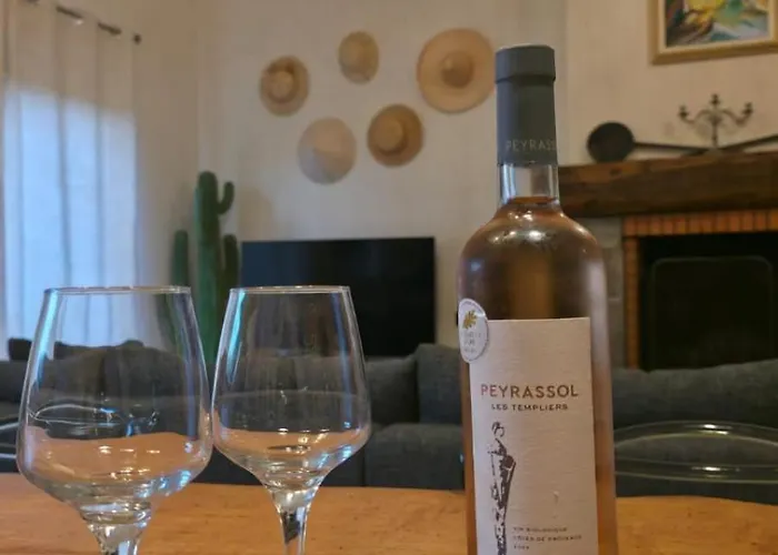 Aria Natura, Calme Serenite Piscine Chauffee וילה